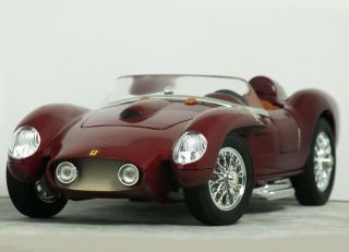 1:18 Classico " 1958 Ferrari 250 Testa Rossa " (maroon) Classic Sports Car Rare Tr