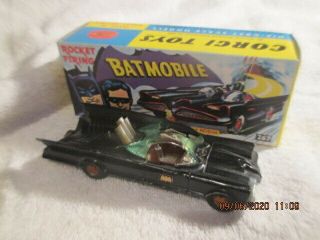 Vintage Corgi Diecast Vehicle Batmobile 267 With Box Batman Robin Car