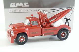 1958 Gmc Tow Truck Fdny Fire Department First Gear 1:34 19 - 2408