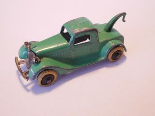 1934 Tootsietoy Green Ford V8 Wrecker Toy Tow Truck White Rubber Tires