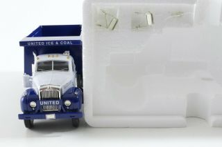 1960 Mack Model B - 61 Dump Truck Blue Coal United Ice First Gear 1:34 18 - 1850 3