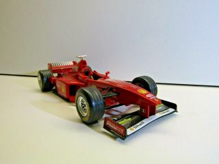Bburago 1:24 Scale Die - Cast Model Ferrari F300 F1 1998 3 Michael Schumacher