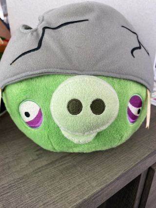 Angry Birds Plush With Sound Corporal Pig Cracked Helmet Bad Piggies.