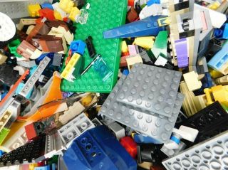 16.  6 Lbs Mixed Lego Bulk Box