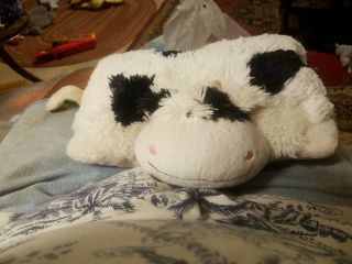 Pillow Pet Pee Wee White And Black Cow Plush Toy 12 " Wide Foldable Kids Plush