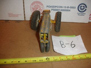 1/16 Tru Scale toy tractor 2