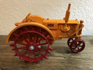 Minneapolis Moline J Tractor With Steel Wheels Collector Series 5 1:16