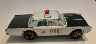 Hot Wheels Redline Police Cruiser 1968 Usa White Black W/badge Owner