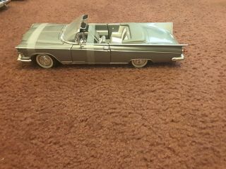 1:18 Scale Diecast 59 Buick Electra 225