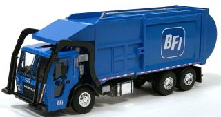 1/64th Greenlight 2019 Mack Lr Refuse/garbage/trash Truck Bfi