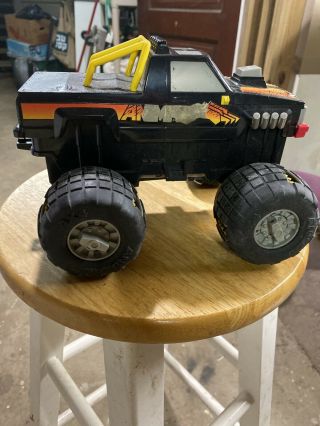 The Animal Galoob Toys Remote Control Truck 2