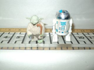 Vintage Star Wars Yoda & R2d2