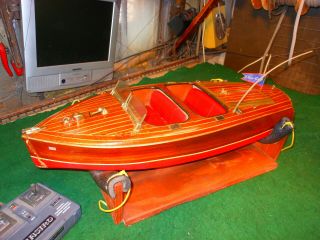 Pro - Built Dumas 1930 Chris Craft R.  C.  Boat Large 30 Inches Long With Elec.  Motor