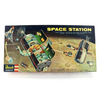 Vintage 1959 Revell Space Station Model Kit H - 1805:498