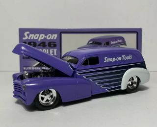 Snap - On Die - Cast Metal Collector’s Bank 1946 Chevrolet Delivery Street Rod 1:25