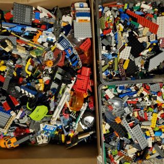 8 Lbs Bulk Assorted Lego (star Wars,  City,  Castle,  Etc)