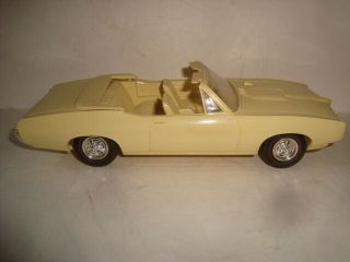 MPC 1968 Pontiac GTO Convertible Dealer Promo Model Car 2