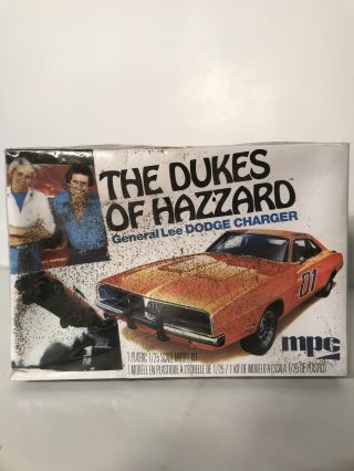 The Dukes Of Hazzard General Lee Dodge Charger Mpc Plastic Model Car Kit 1/25