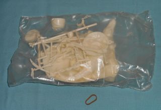 MPC Disney Pirates of the Caribbean model kit CONDEMNED TO CHAINS FOREVER 2
