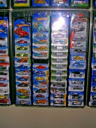 Hot Wheels - Matchbox Display Case for Carded Cars with Dust Cover 2