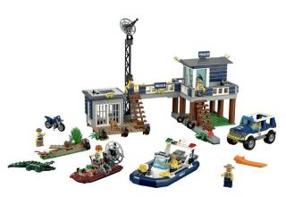 Lego City Swamp Police Station 60069