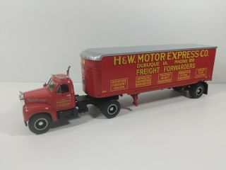 First Gear Mack B - 61 H & W Motor Express Tractor/trailer Diecast - Broken Mirror