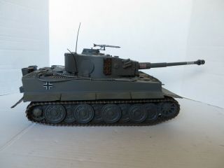 21st Century 1:18 German Tiger I 326 Tank With Mg 34