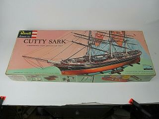 1960 Revell Cutty Sark H - 364:995 Model Kit 1:96 Scale