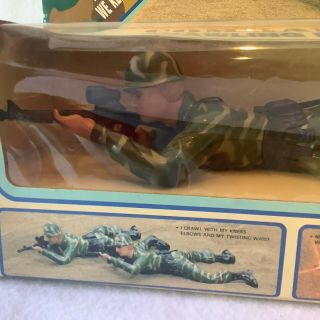 Crawling Force Battery Operated Soldiers,  NIB 3