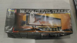 1/25 Revell Heavy Gravel Trailer Kit №7519,  Heavy Tank Trailer Revell №7520