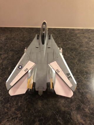 Built 1/48 scale F - 14 Tomcat 3