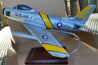 USAF F - 86 Sabre Jet Desktop Model Wood with stand KOREAN WAR 2