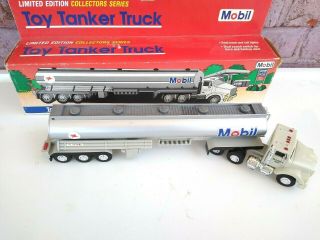 1993 Mobil Oil Limited Edition Collectors Series Toy Tanker Truck Die Cast