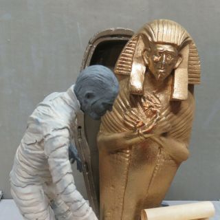The MUMMY model by Dark horse Universal Monsters Built up 3