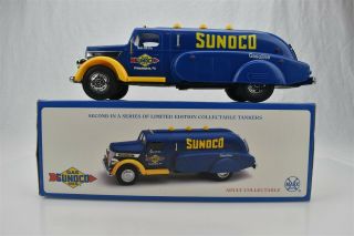 Marx Sunoco 1941 International Airflow Tanker Bank Second In A Series