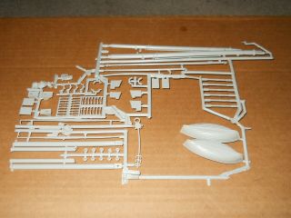 1/96 REVELL THERMOPYLAE Clipper Ship 36 inches/91.  4 cm Long From 1974 Kit H390 3