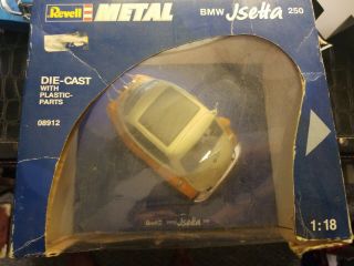 1:18 Rare Revell Metal BMW Jsetta 250 (08912) Model Car Isetta Die - Cast Orange 2