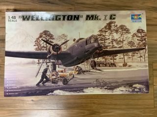 Trumpeter 1/48 Wellington Mk.  Ic 02808 All Interior Parts Are Factory
