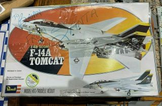 Vtg Revell 1/48 Scale F - 14a Tomcat Plastic Model Kit 1978 Jolly Rogers Grumman