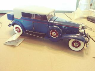 Franklin 1932 Cadillac V16 1:24 Diecast Blue,