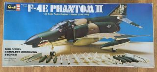 Revell F - 4e Phantom Ii - 1/32 Scale - Vintage 1976 Kit