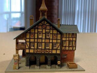 N Gauge 1:160 Historic Listed Rathaus By Faller (germany) High Build Quality.