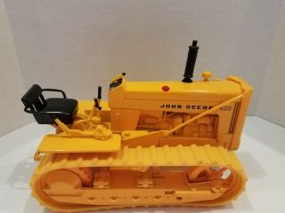 John Deere 430 Industrial Crawler - by Ertl - 1/16th 3