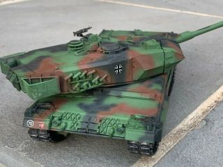 1/35 Pro Built and Painted Tamiya Modern German Leopard 2A6 Tank Model 3
