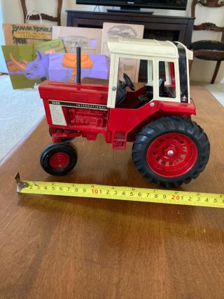 Die Cast Toy Tractor 1/16 International 1586 From 1980’s