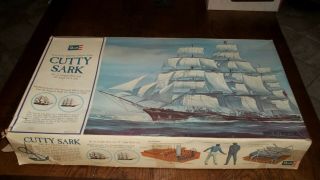 Vintage 1974 Revell H - 399 Cutty Sark Clipper Ship Model 1/96 Scale
