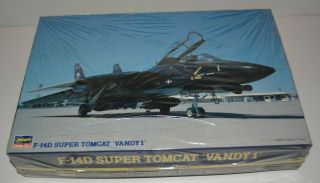 Hasegawa F - 14d Tomcat " Vandy1 " 1:72 Plastic Model Kit 04078 - Parts