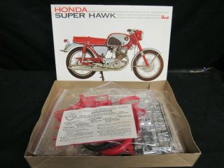 Vintage Revell 1:8 Scale Honda Hawk Model Kit Mib C042