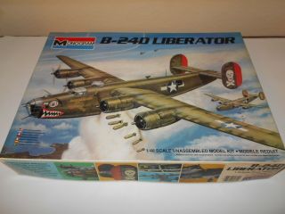 B - 24 Liberator - " Moby Dick " Monogram 1:48 Ww Ii Model Airplane