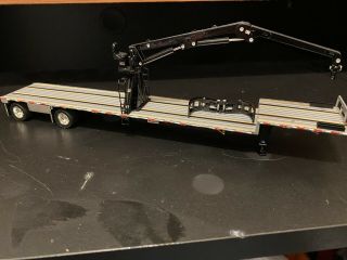 Dcp 1/64 Transcraft Spread Axle Stepdeck Boom W/ 2 Boxes